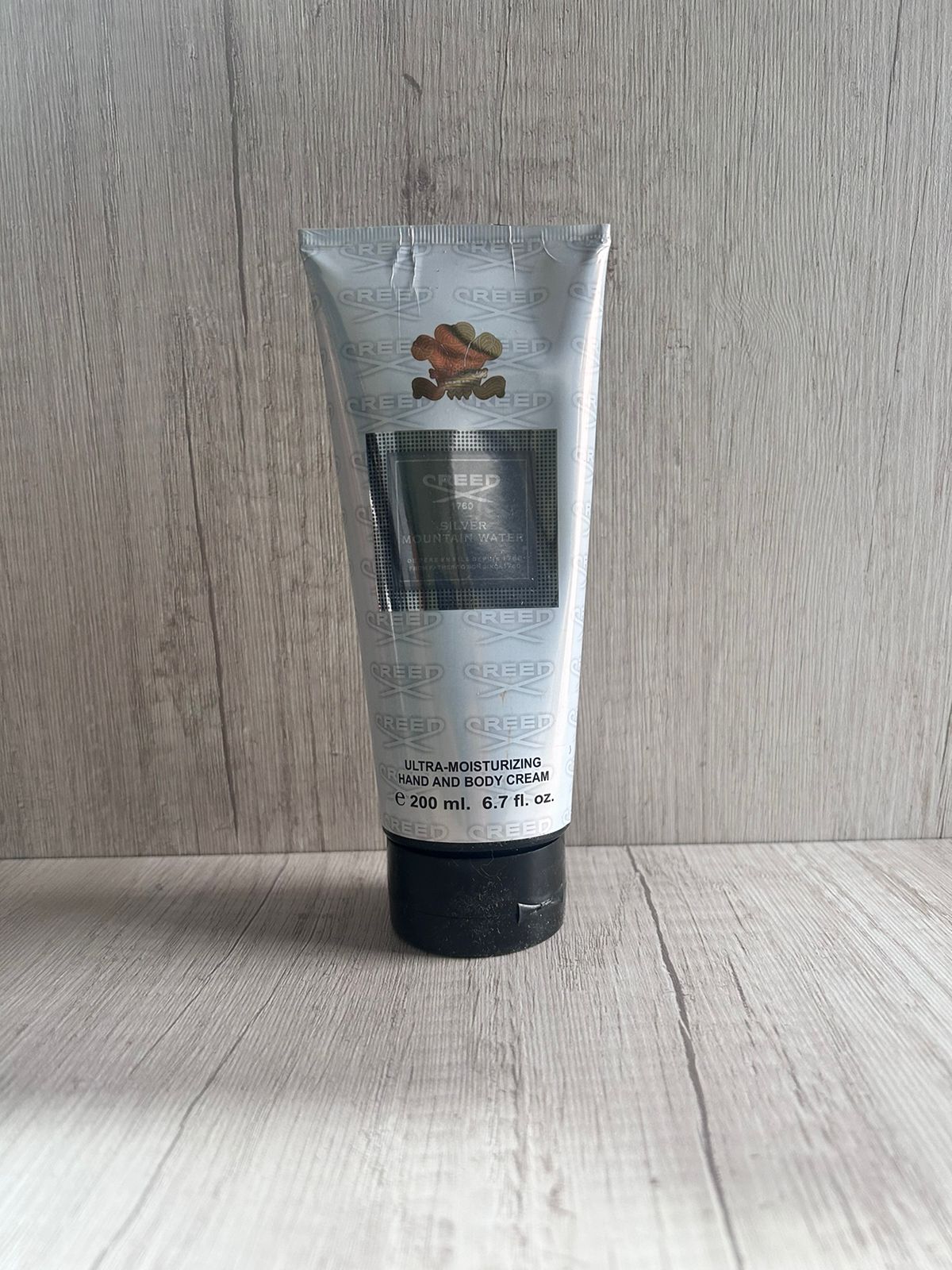 CREMA CORPORAL CREED SILVER 200ML disponible en Yaxa Colombia